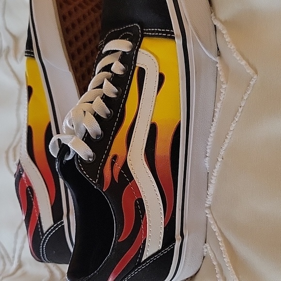 Vans Old Skool Fire - Picture 2 of 8